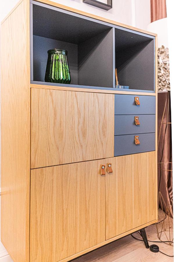 The Artist - Ultracentral Designer Apartment Bucarest Esterno foto