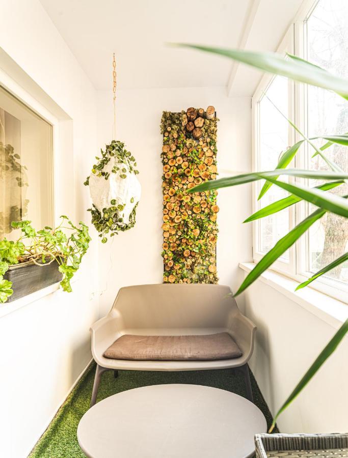 The Artist - Ultracentral Designer Apartment Bucarest Esterno foto