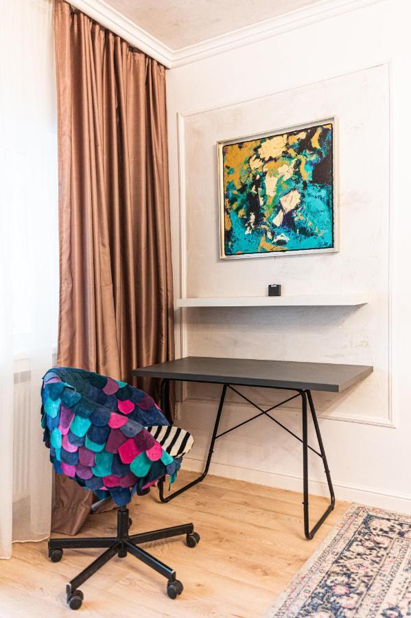 The Artist - Ultracentral Designer Apartment Bucarest Esterno foto